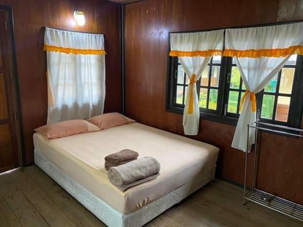 Pinks Bungalow Baan Tai Exterior foto